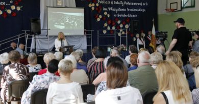 60 lat minęło SP nr 3 w Świebodzicach 60 lat minęło SP nr 3 w Świebodzicach